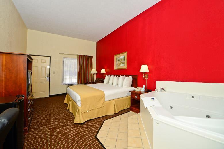 Manchester Heritage Inn&Suites Exterior foto